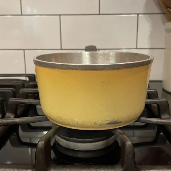 Vintage 1970s Club 1 Quart Sauce Pot - Picture 2 of 7